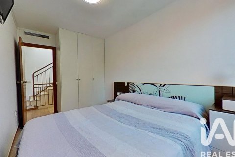 Продажа таухауса в Беникассим, Кастельон, Испания 4 спальни, 167м2 №152789 - фото 22