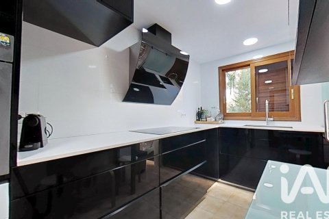 Продажа таухауса в Беникассим, Кастельон, Испания 4 спальни, 167м2 №152789 - фото 12