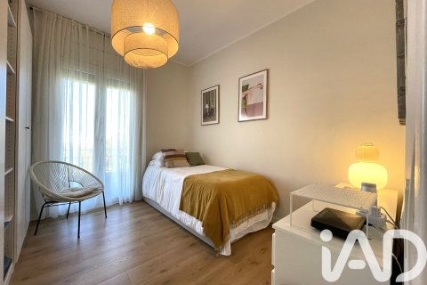 Apartment à vendre à Girona, Espagne, 5 chambres, 116 m2 No. 152787 - photo 18