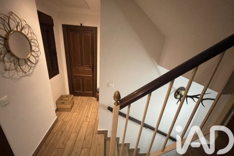 Casa adosada en venta en Sevilla, España 4 dormitorios, 220 m2 No. 152788 - foto 18