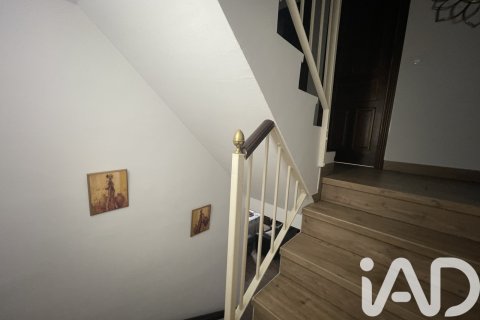 Casa adosada en venta en Sevilla, España 4 dormitorios, 220 m2 No. 152788 - foto 17