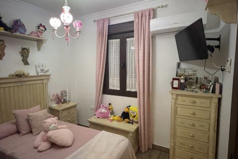 Casa adosada en venta en Sevilla, España 4 dormitorios, 220 m2 No. 152788 - foto 24