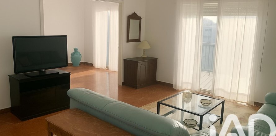 Lägenhet i Rota, Cadiz, Spanien 5 sovrum, 183 kvm. Nr. 152791