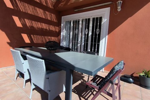 Продажа дуплекса в Ла Нусия, Аликанте, Испания 3 спальни, 170м2 №180907 - фото 27