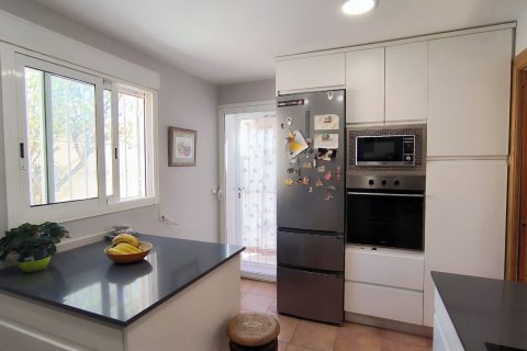 Продажа дуплекса в Ла Нусия, Аликанте, Испания 3 спальни, 170м2 №180907 - фото 6