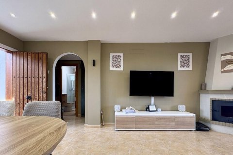Продажа дуплекса в Аликанте, Испания 4 спальни, 140м2 №180903 - фото 17