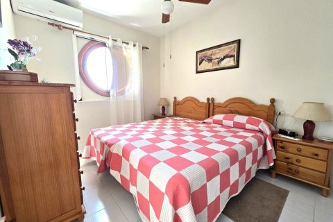 Villa zum Verkauf in El Campello, Alicante, Spanien 3 Schlafzimmer, 100 m2 Nr. 180904 - Foto 17