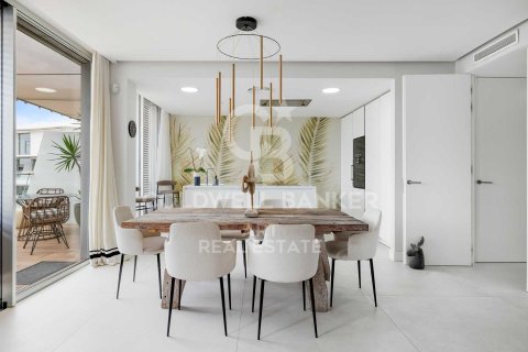 Huoneisto myytävänä Estepona, Malaga, Espanja, 3 makuuhuonetta, 119 m2 No. 158662 - kuva 6