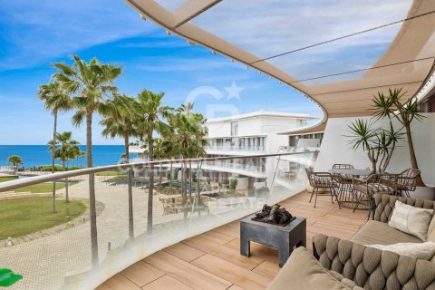 Huoneisto myytävänä Estepona, Malaga, Espanja, 3 makuuhuonetta, 119 m2 No. 158662 - kuva 19