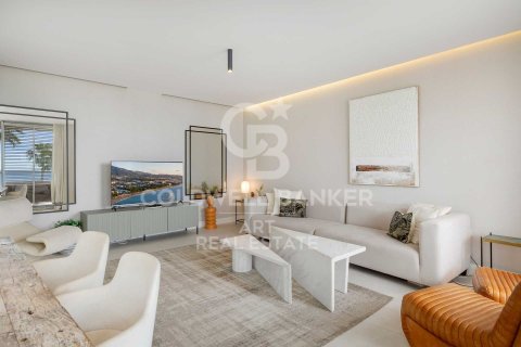 Huoneisto myytävänä Estepona, Malaga, Espanja, 3 makuuhuonetta, 119 m2 No. 158662 - kuva 4