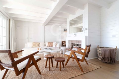 Villa à vendre à Benahavis, Malaga, Espagne, 4 chambres, 218 m2 No. 158661 - photo 4