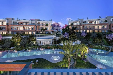 Lägenhet till salu i Estepona, Malaga, Spanien 2 sovrum, 216 kvm. Nr. 158658 - foto 8