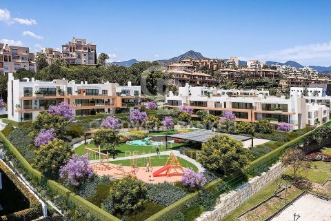 Lägenhet till salu i Estepona, Malaga, Spanien 2 sovrum, 216 kvm. Nr. 158658 - foto 9