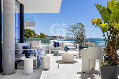 Apartament w Estepona, Malaga, Hiszpania 3 sypialnie, 328 mkw. nr 158659 – zdjęcie 2