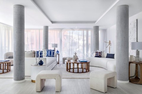 Apartment à vendre à Estepona, Malaga, Espagne, 3 chambres, 328 m2 No. 158659 - photo 3