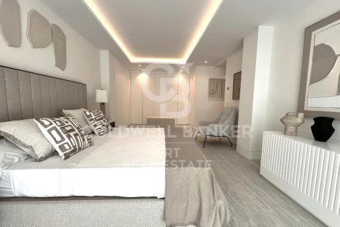 Apartament w Estepona, Malaga, Hiszpania 3 sypialnie, 328 mkw. nr 158659 – zdjęcie 10
