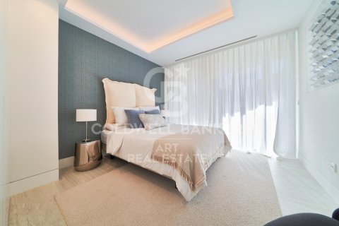 Apartament w Estepona, Malaga, Hiszpania 3 sypialnie, 328 mkw. nr 158659 – zdjęcie 27