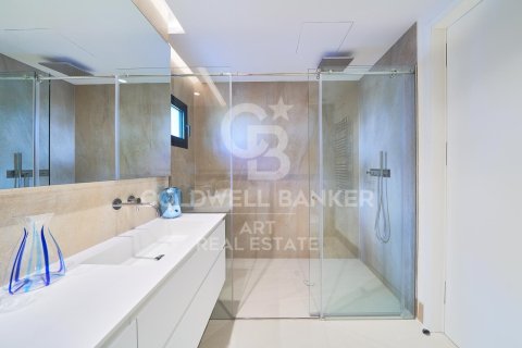 Apartament w Estepona, Malaga, Hiszpania 3 sypialnie, 328 mkw. nr 158659 – zdjęcie 26