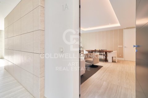 Apartament w Estepona, Malaga, Hiszpania 3 sypialnie, 328 mkw. nr 158659 – zdjęcie 21