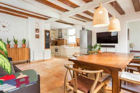 Квартира в Барселона, Испания 3 спальни, 190м2 №164612