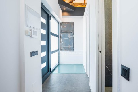 Villa for sale in Bellaterra, Barcelona, Spain 14 bedrooms, 467 sq.m. No. 164611 - photo 5