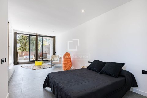 Villa for sale in Bellaterra, Barcelona, Spain 14 bedrooms, 467 sq.m. No. 164611 - photo 24