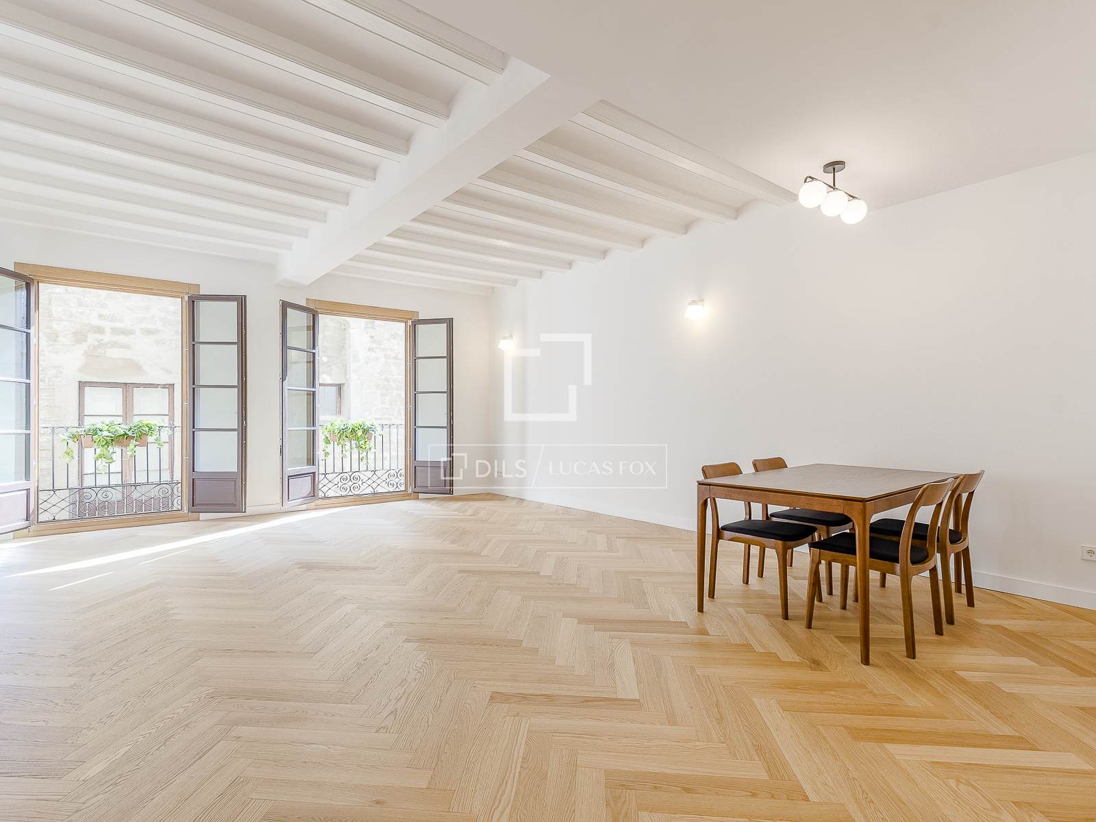 Apartament w Barcelona, Hiszpania 3 sypialnie, 125 mkw. nr 164610