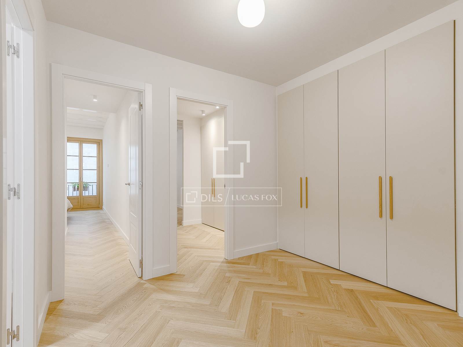 Apartament w Barcelona, Hiszpania 3 sypialnie, 125 mkw. nr 164610