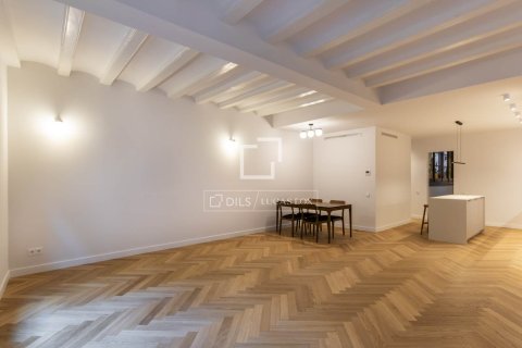 Продажа квартиры в Барселона, Испания 3 спальни, 125м2 №164610 - фото 3