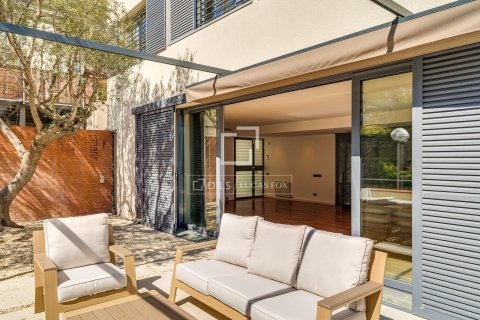 Willa w Barcelona, Hiszpania 5 sypialni, 313 mkw. nr 164606 – zdjęcie 22