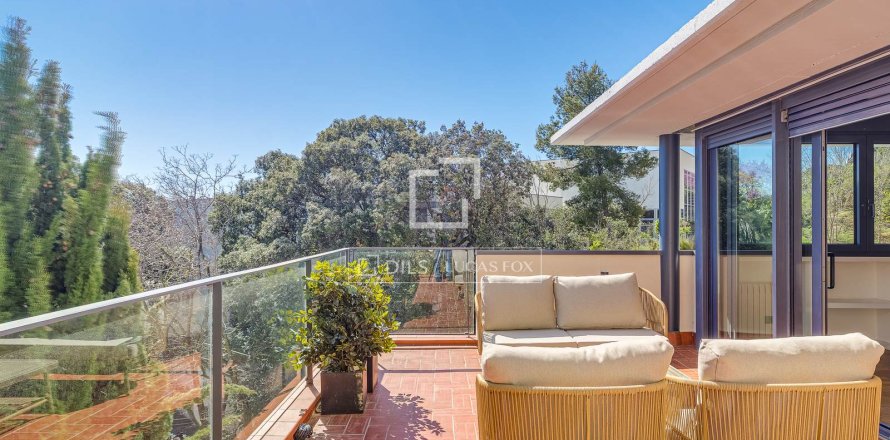 Willa w Barcelona, Hiszpania 5 sypialni, 313 mkw. nr 164606