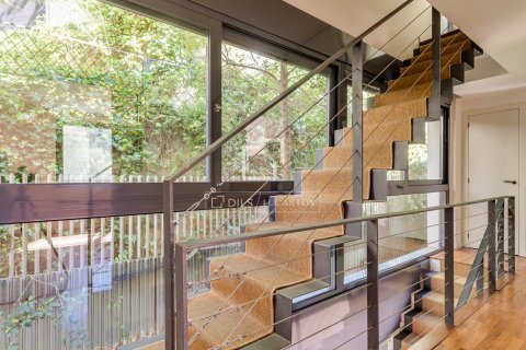 Willa w Barcelona, Hiszpania 5 sypialni, 313 mkw. nr 164606 – zdjęcie 11