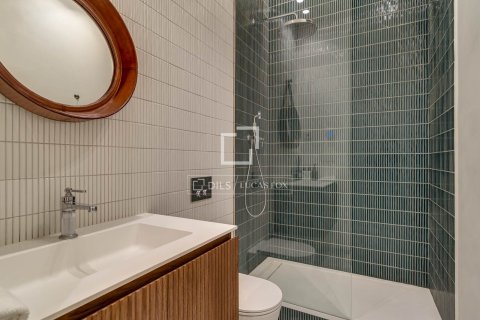 Huoneisto myytävänä Barcelona, Espanja, 3 makuuhuonetta, 194 m2 No. 164608 - kuva 27