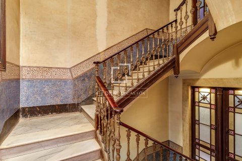 Huoneisto myytävänä Barcelona, Espanja, 3 makuuhuonetta, 194 m2 No. 164608 - kuva 26