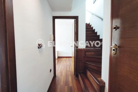 Ático en venta en Guardamar del Segura, Alicante, España 4 dormitorios, 150 m2 No. 149075 - foto 18