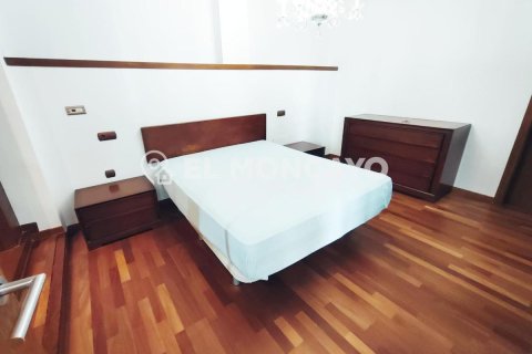 Ático en venta en Guardamar del Segura, Alicante, España 4 dormitorios, 150 m2 No. 149075 - foto 22