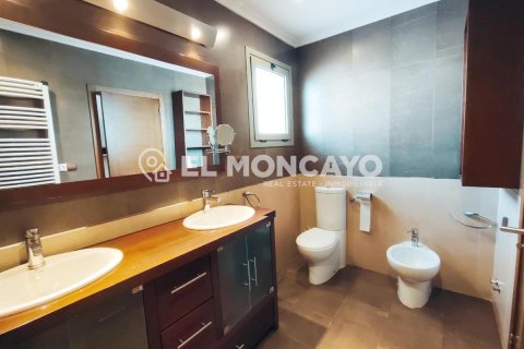 Ático en venta en Guardamar del Segura, Alicante, España 4 dormitorios, 150 m2 No. 149075 - foto 24