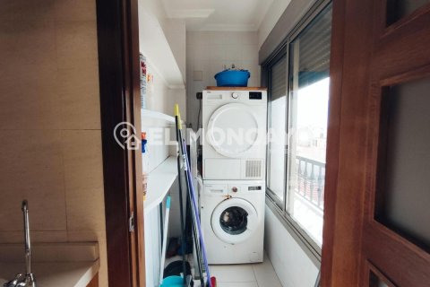 Ático en venta en Guardamar del Segura, Alicante, España 4 dormitorios, 150 m2 No. 149075 - foto 11