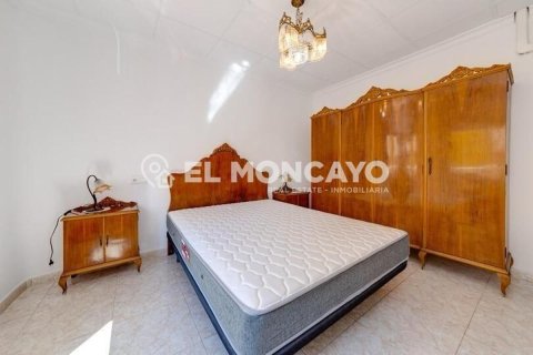 House for sale in Guardamar del Segura, Alicante, Spain 3 bedrooms, 106 sq.m. No. 149071 - photo 17
