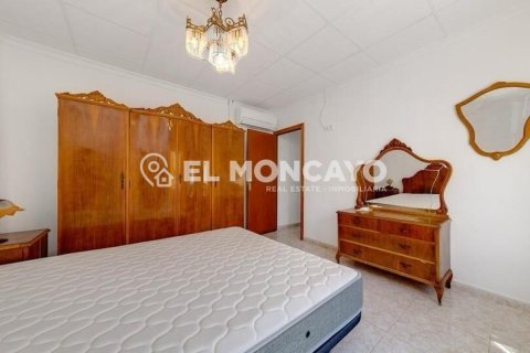 House for sale in Guardamar del Segura, Alicante, Spain 3 bedrooms, 106 sq.m. No. 149071 - photo 19