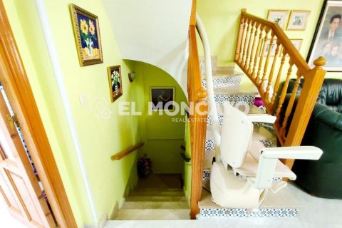 House à vendre à Guardamar del Segura, Alicante, Espagne, 4 chambres, 179 m2 No. 149069 - photo 17