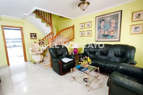 House à vendre à Guardamar del Segura, Alicante, Espagne, 4 chambres, 179 m2 No. 149069 - photo 5