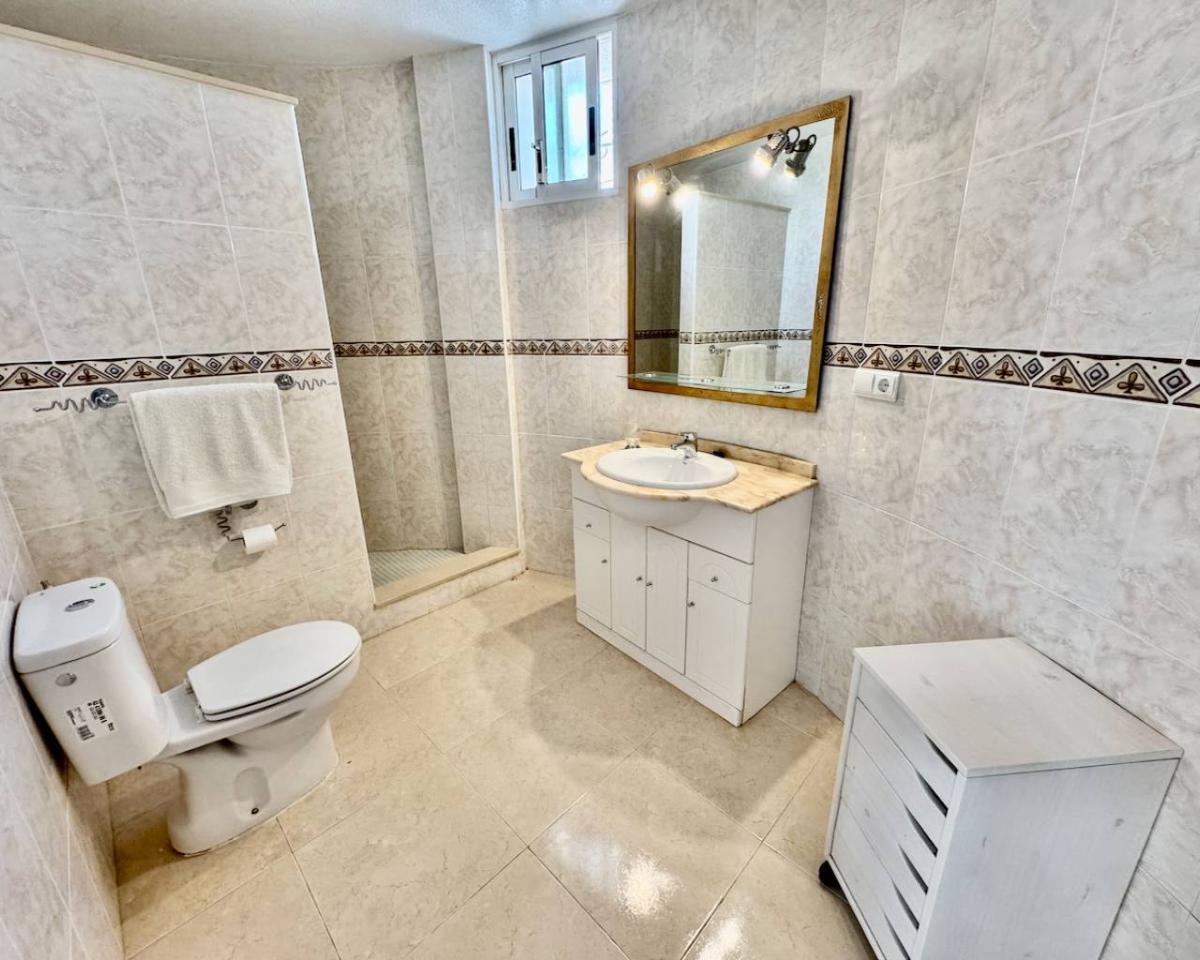 Villa à Benijofar, Alicante, Espagne 5 chambres,  No. 149074