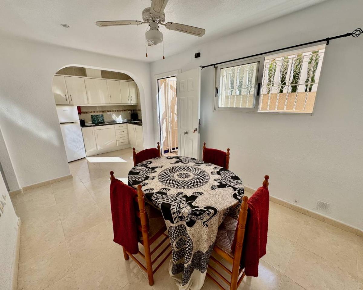 Villa à Benijofar, Alicante, Espagne 5 chambres,  No. 149074
