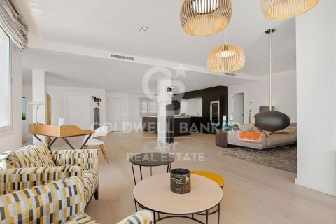 Duplex in vendita a Marbella, Malaga, Spagna 4 camere da letto, 232 mq. N° 158170 - foto 4