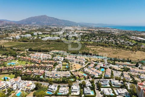 House for sale in Estepona, Malaga, Spain 4 bedrooms, 158 sq.m. No. 158168 - photo 18