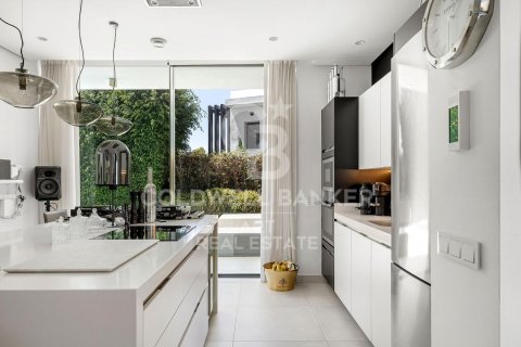 House for sale in Estepona, Malaga, Spain 4 bedrooms, 158 sq.m. No. 158168 - photo 6