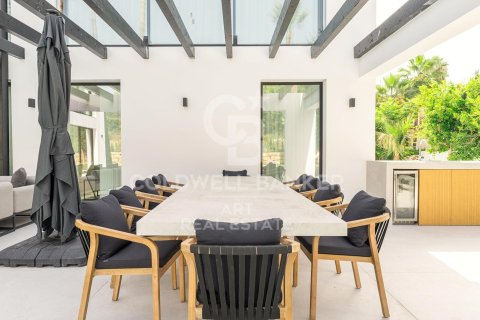 Villa for sale in Marbella, Malaga, Spain 4 bedrooms, 360 sq.m. No. 158171 - photo 19