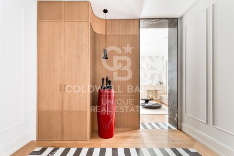 Wohnung zum Verkauf in Madrid, Spanien 3 Schlafzimmer, 226 m2 Nr. 158167 - Foto 9