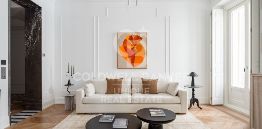 Apartament w Madrid, Hiszpania 3 sypialnie, 226 mkw. nr 158167